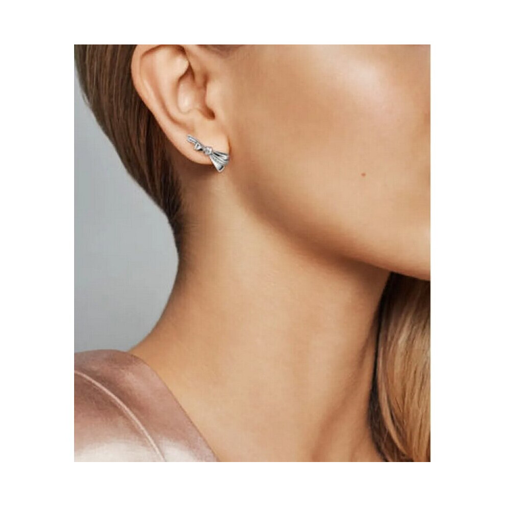 pandora-sparkling-bow-stud-earrings-297234cz-119921720.jpg
